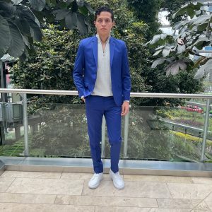 vestido azul rey